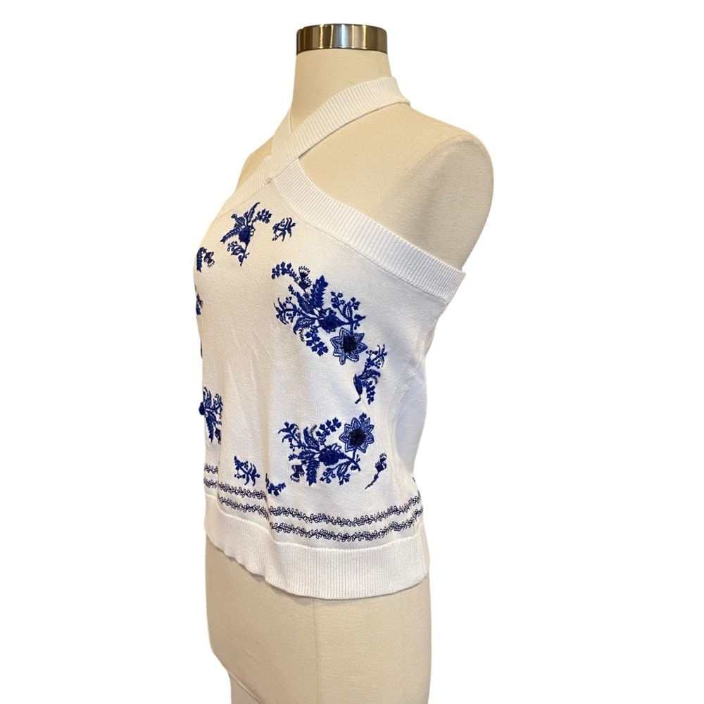 Halterneck Embroidered Floral Knit Top By Loft Made In India - Picture 3 of 7